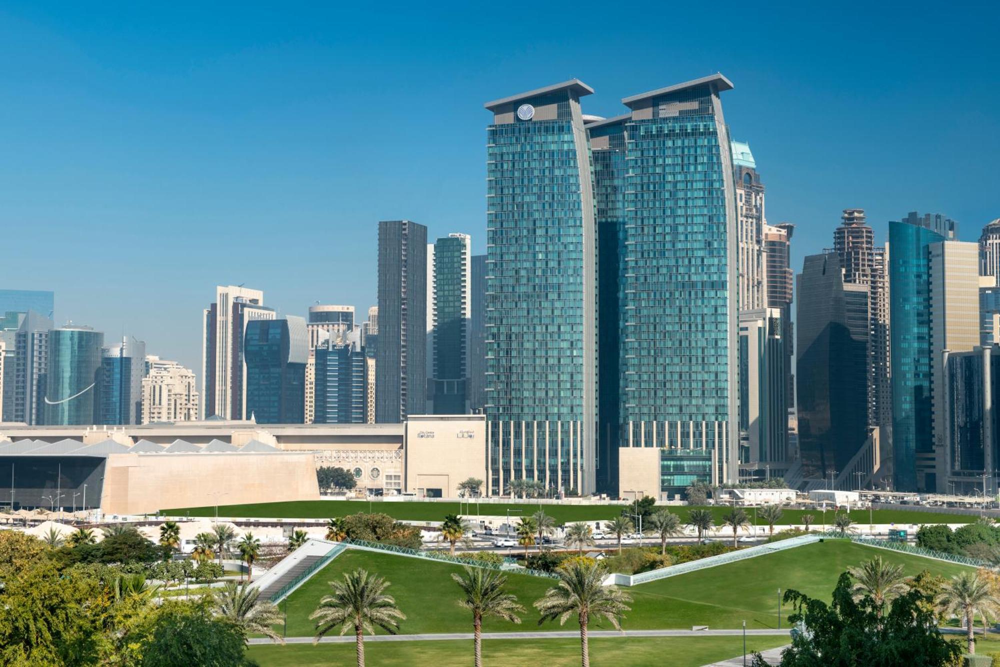 City Centre Rotana Doha Bagian luar foto The Aspire Zone