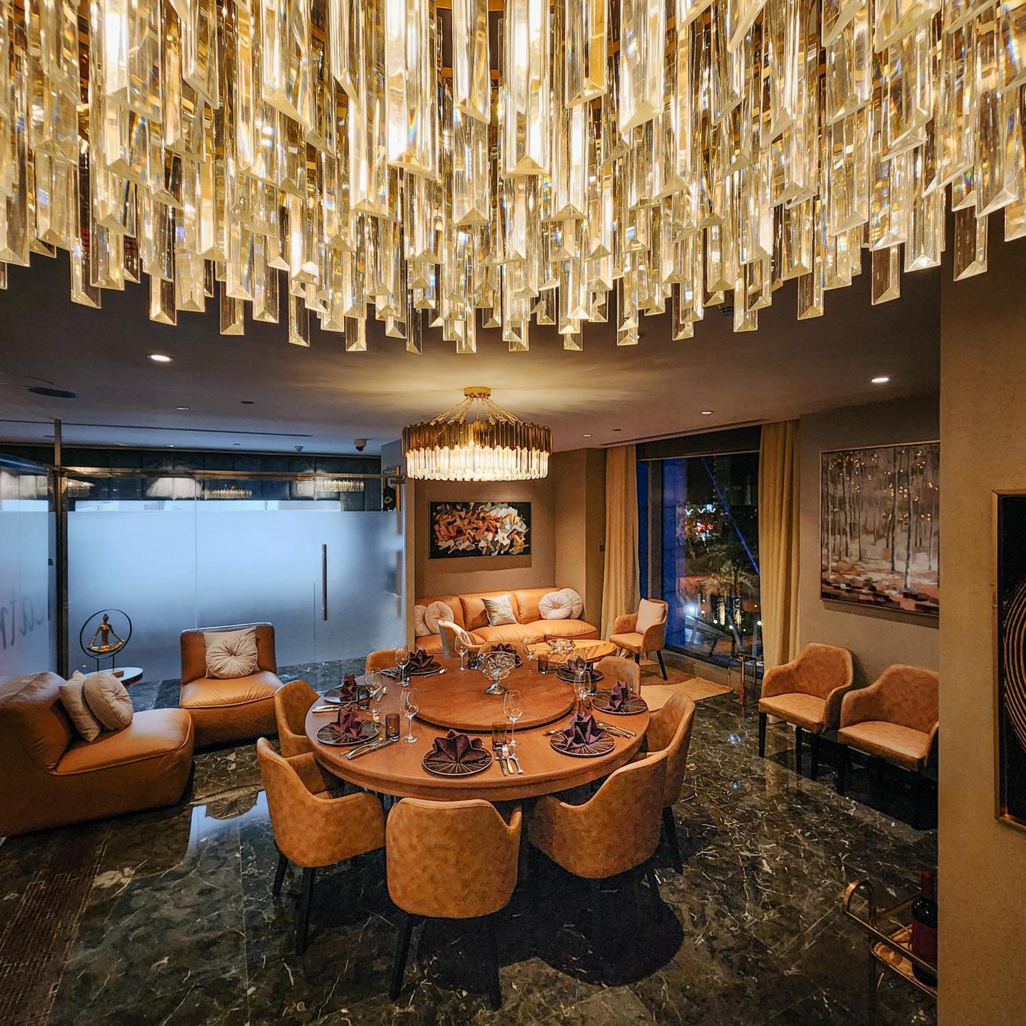 City Centre Rotana Doha Bagian luar foto The interior of the club
