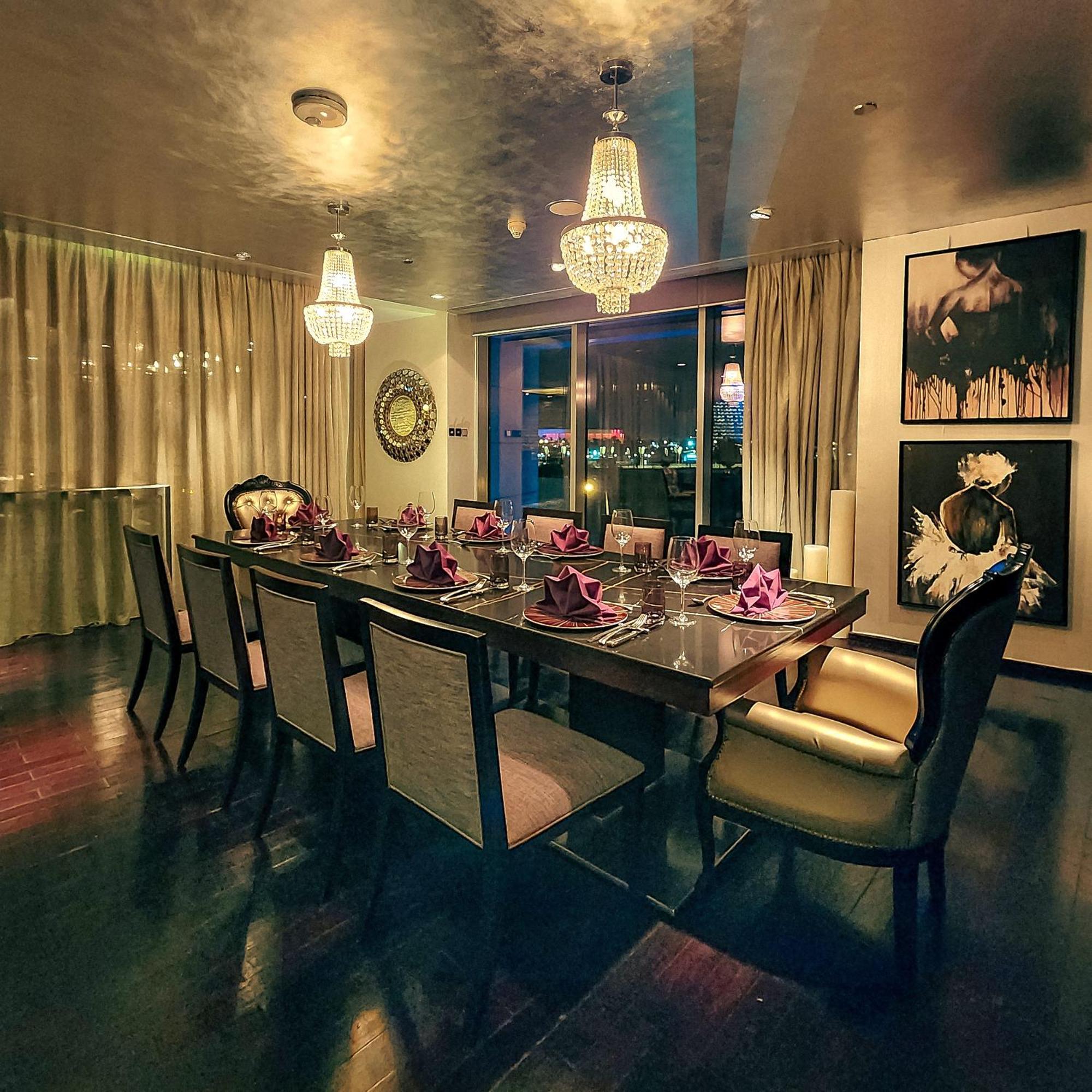 City Centre Rotana Doha Bagian luar foto Private dining room