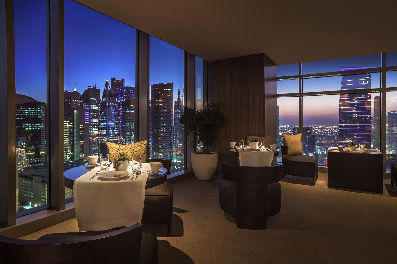 City Centre Rotana Doha Bagian luar foto The Club Lounge at the Four Seasons Hotel, Seoul